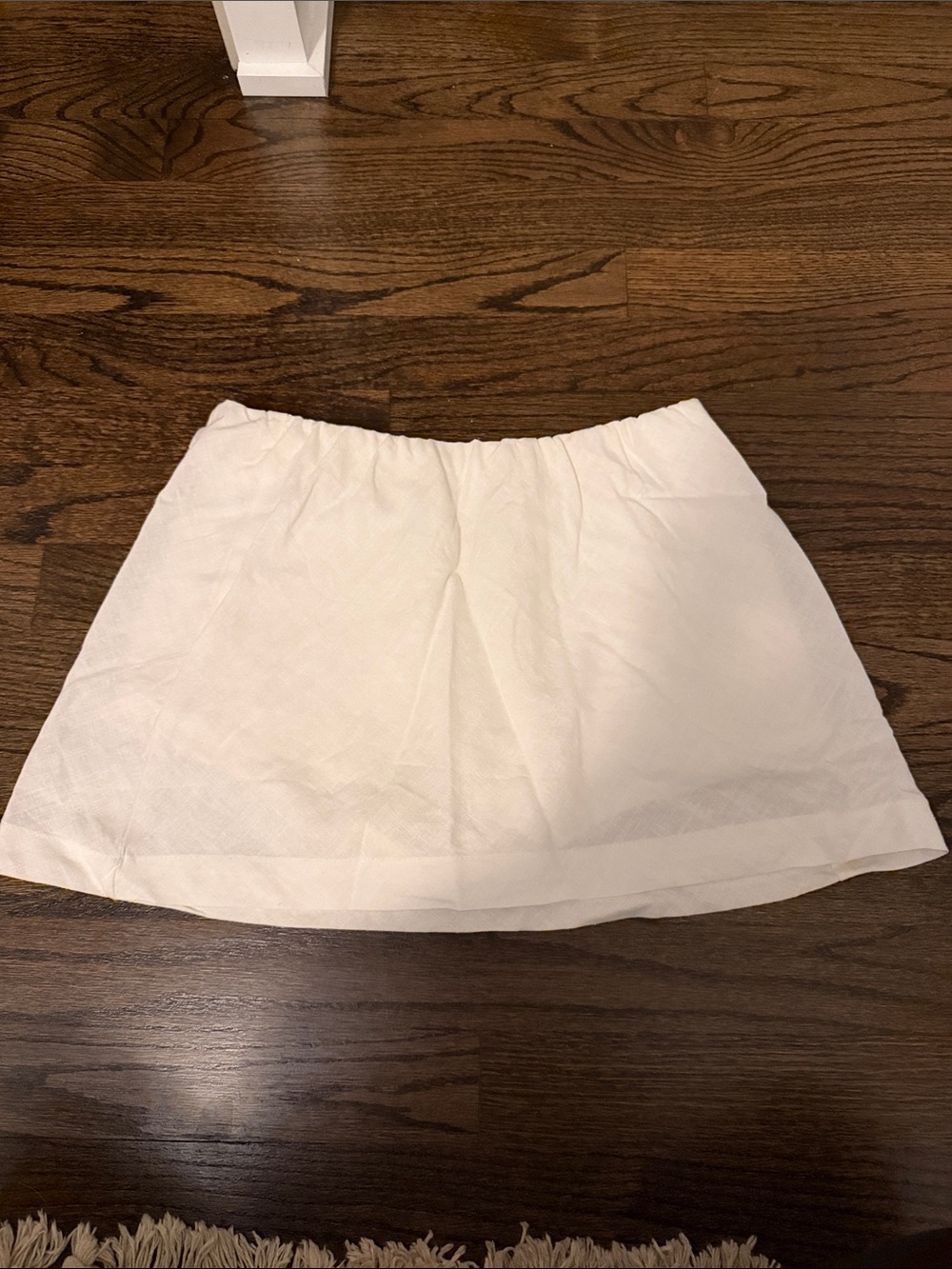 White Women's Elastic Mini Skort
